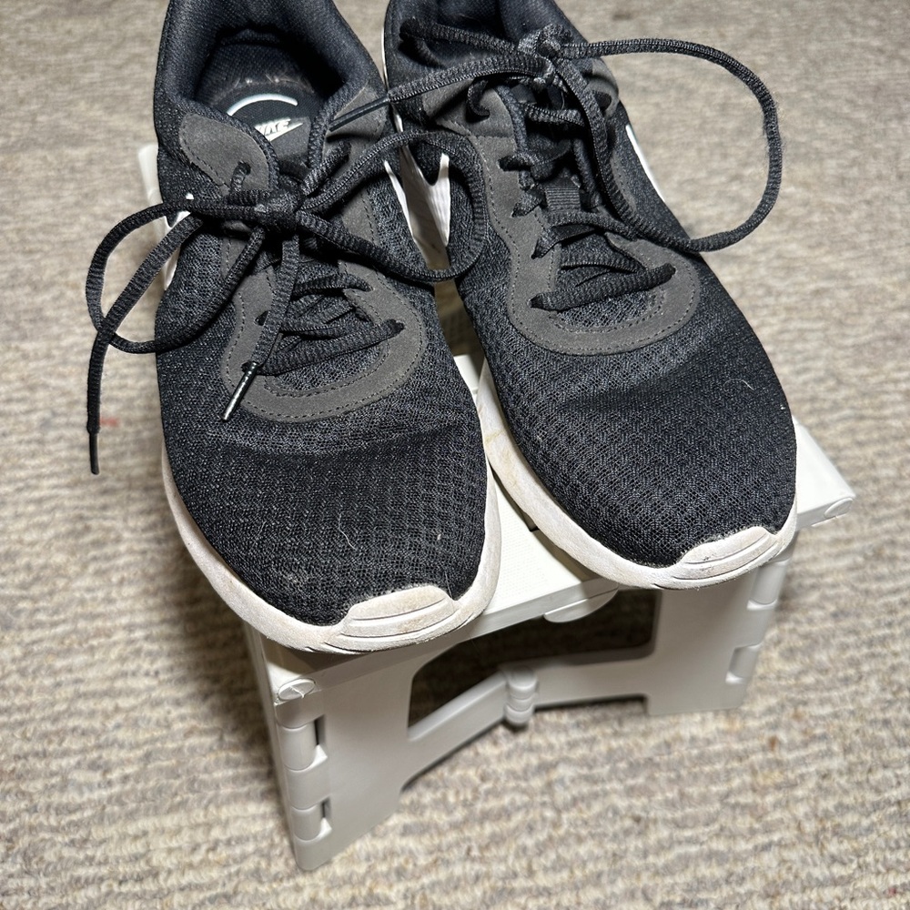 Nike Women’s Black Running Shoes